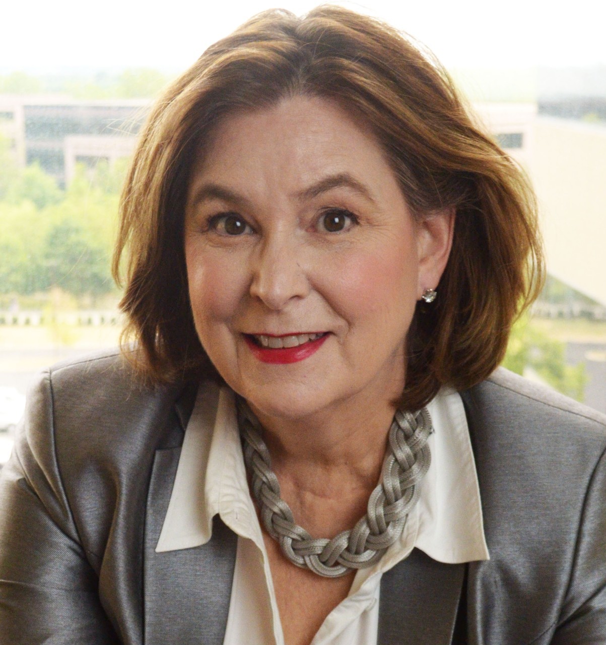 Carol Clinton Headshot