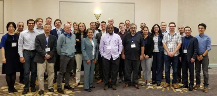 Group picture of students and faculty