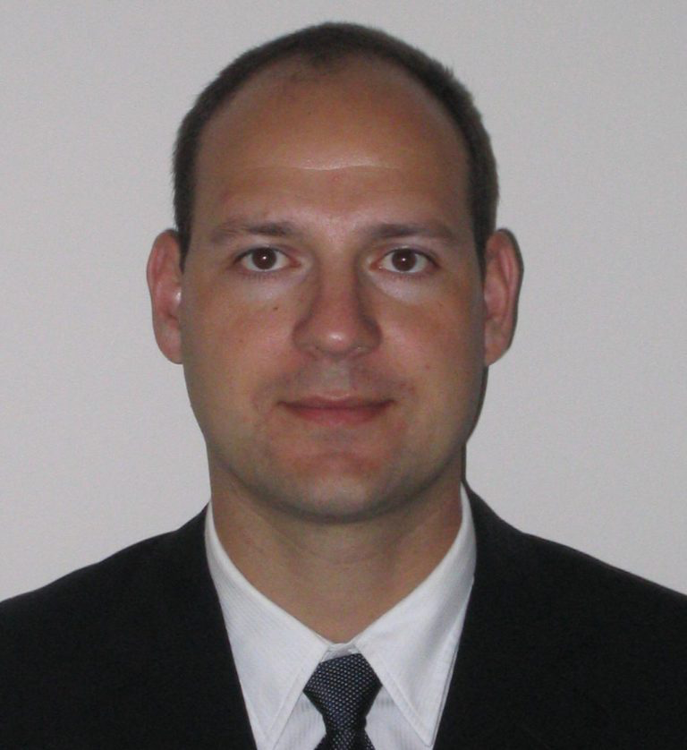 Headshot of Yiorgos Makris